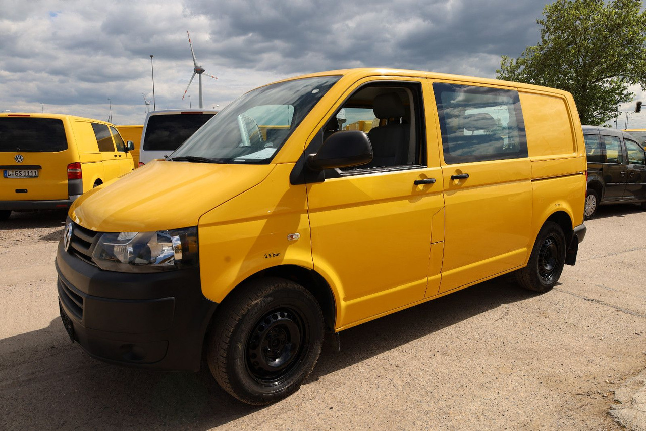 Volkswagen T5 Transporter Kasten-Kombi 2.0 TDI/EU5/5-Sitze - Van penumpang: gambar 4 Volkswagen T5 Transporter Kasten-Kombi 2.0 TDI/EU5/5-Sitze - Van penumpang: gambar 4