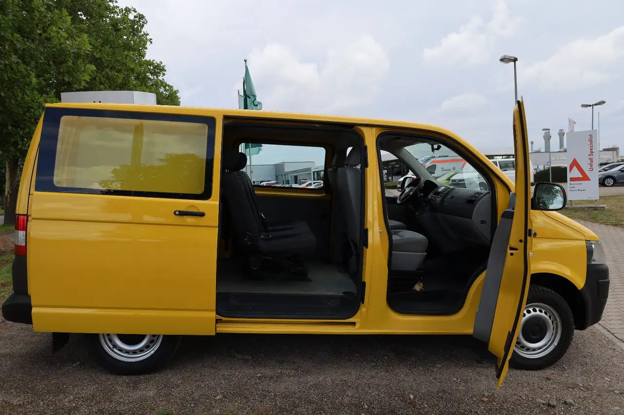 Volkswagen T5 Transporter Kasten-Kombi 2.0 TDI/EU5/5-Sitze - Van kombi: gambar 1 Volkswagen T5 Transporter Kasten-Kombi 2.0 TDI/EU5/5-Sitze - Van kombi: gambar 1
