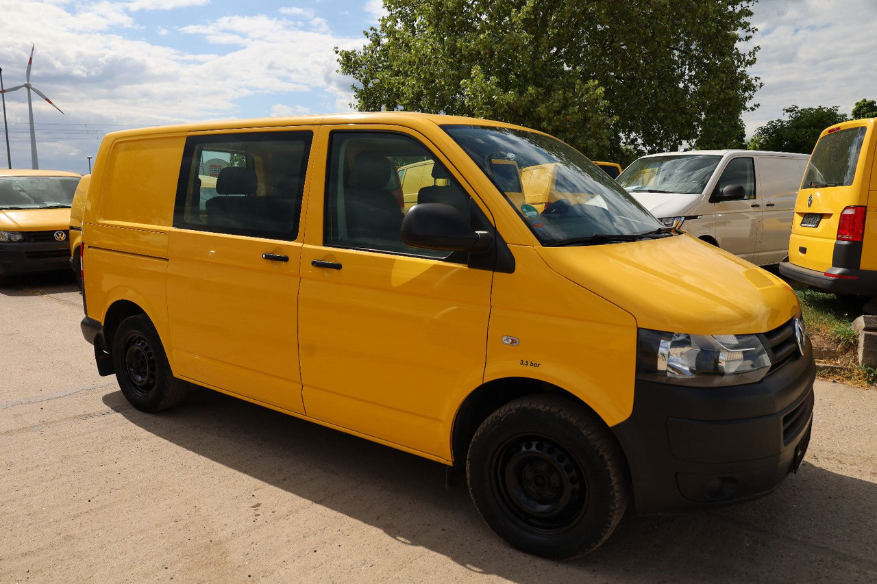 Volkswagen T5 Transporter Kasten-Kombi 2.0 TDI/EU5/5-Sitze - Van penumpang: gambar 5 Volkswagen T5 Transporter Kasten-Kombi 2.0 TDI/EU5/5-Sitze - Van penumpang: gambar 5