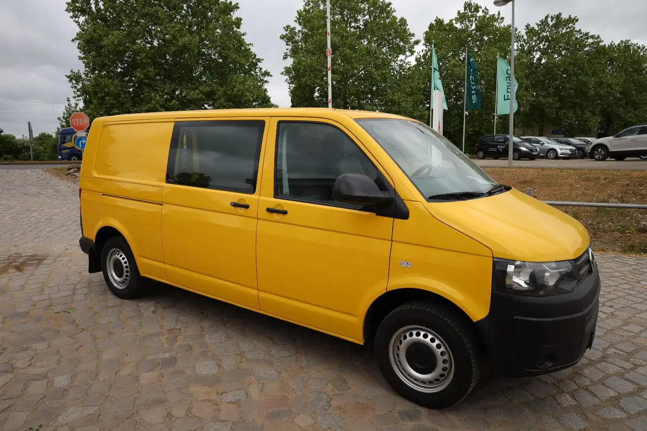 Volkswagen T5 lang Transporter Kasten-Kombi 2.0 TDI/EU5 - Van panel: gambar 4 Volkswagen T5 lang Transporter Kasten-Kombi 2.0 TDI/EU5 - Van panel: gambar 4