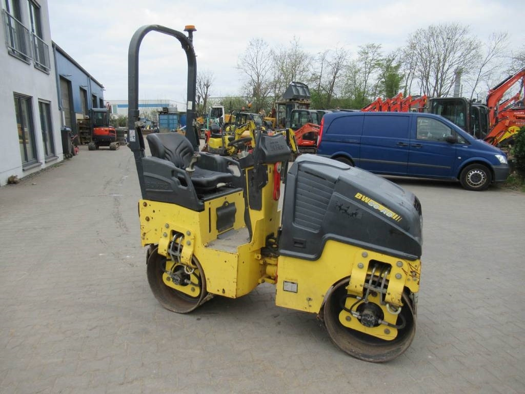 Bomag BW 80 AD-5 - Roller jalan: gambar 2 Bomag BW 80 AD-5 - Roller jalan: gambar 2