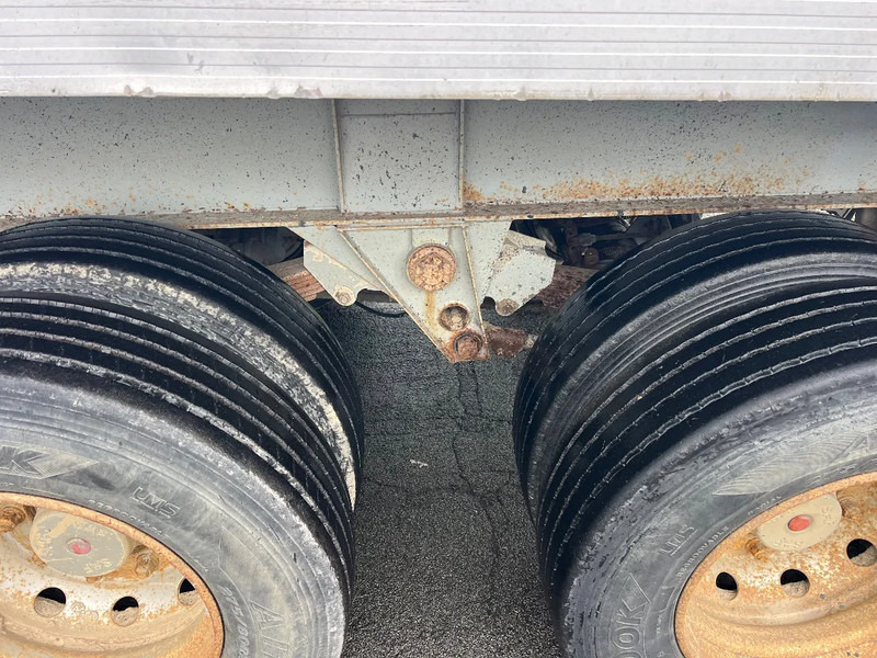 Kaiser Tipper**Full STEEL*SAF AXLE*WORKING GOOD - Semi-trailer jungkit: gambar 4 Kaiser Tipper**Full STEEL*SAF AXLE*WORKING GOOD - Semi-trailer jungkit: gambar 4