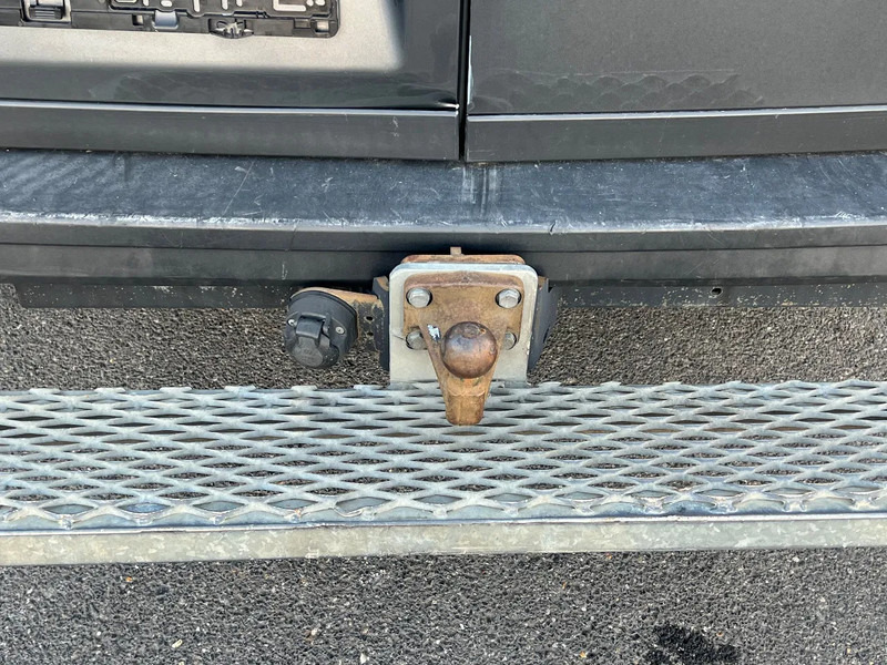 MAN TGE 3.180 AUTOMAAT*243.000km*MAN TGE3.180* - Van panel: gambar 4 MAN TGE 3.180 AUTOMAAT*243.000km*MAN TGE3.180* - Van panel: gambar 4