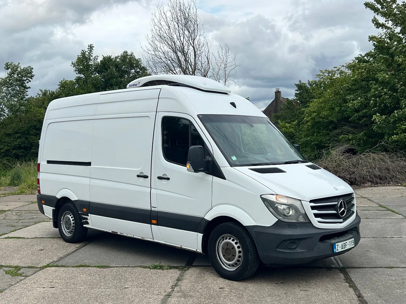 Mercedes-Benz Sprinter 319 LAMBERET-KERSTNER Fridge/**319 V6 Euro6** - Van berpendingin: gambar 1 Mercedes-Benz Sprinter 319 LAMBERET-KERSTNER Fridge/**319 V6 Euro6** - Van berpendingin: gambar 1