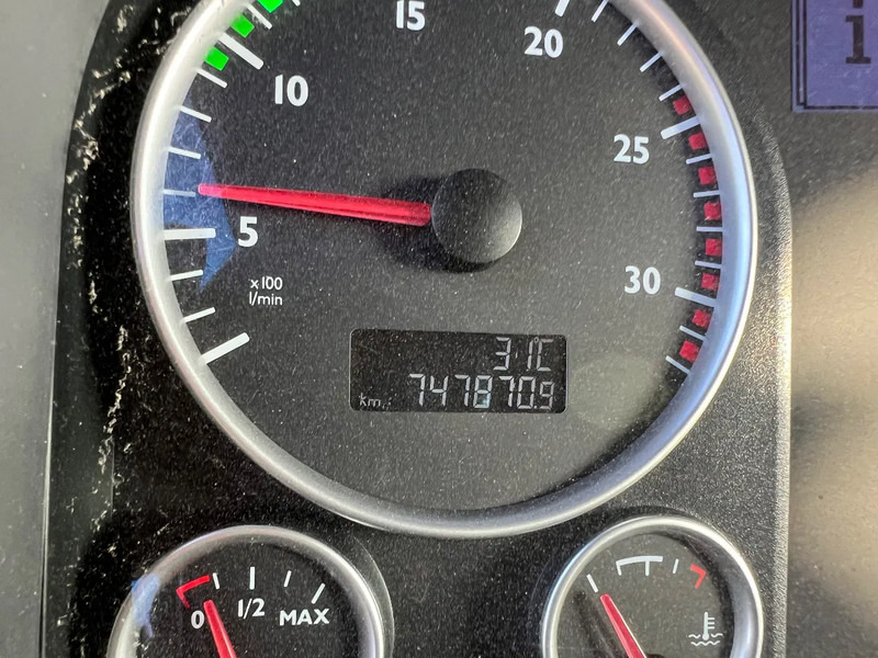 MAN TGX 18.480 Retarder***2xdieseltanks***TOP TRUCK TGX 480 - Tractor head: gambar 5 MAN TGX 18.480 Retarder***2xdieseltanks***TOP TRUCK TGX 480 - Tractor head: gambar 5