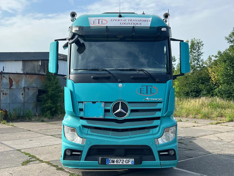 Mercedes-Benz Actros 1845 ADR FL-AT-OX***635000km***Actros 1845 - Tractor head: gambar 4 Mercedes-Benz Actros 1845 ADR FL-AT-OX***635000km***Actros 1845 - Tractor head: gambar 4
