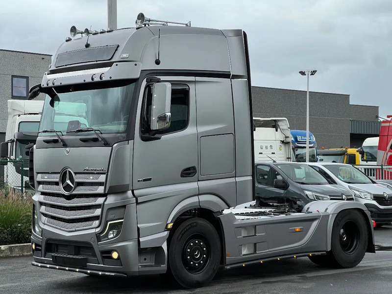 Mercedes-Benz Actros 1863 GIGASPACE*ACTROS L 1863*Full OPTIONS* - Tractor head: gambar 4 Mercedes-Benz Actros 1863 GIGASPACE*ACTROS L 1863*Full OPTIONS* - Tractor head: gambar 4