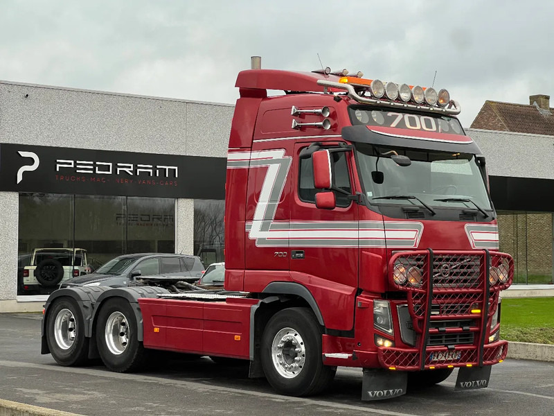 Volvo FH 16.700 Volvo FH16 700 6x4 full options **RETARDER**TV - Tractor head: gambar 3 Volvo FH 16.700 Volvo FH16 700 6x4 full options **RETARDER**TV - Tractor head: gambar 3