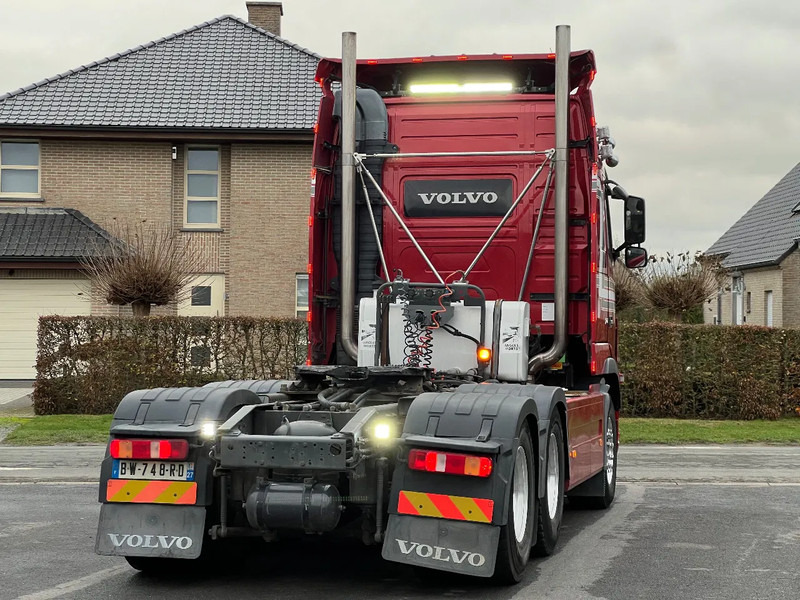 Volvo FH 16.700 Volvo FH16 700 6x4 full options **RETARDER**TV - Tractor head: gambar 4 Volvo FH 16.700 Volvo FH16 700 6x4 full options **RETARDER**TV - Tractor head: gambar 4