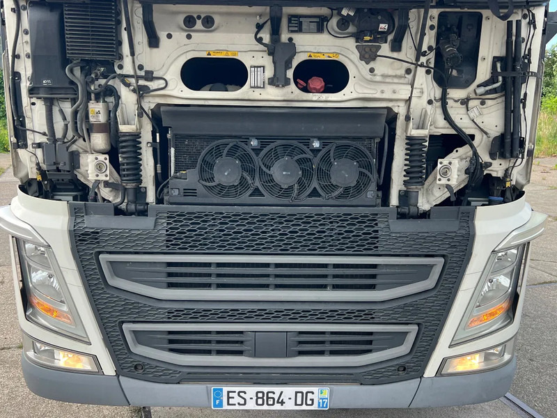 Volvo FH 500 2018***FH500 parkcool***764000km - Tractor head: gambar 3 Volvo FH 500 2018***FH500 parkcool***764000km - Tractor head: gambar 3