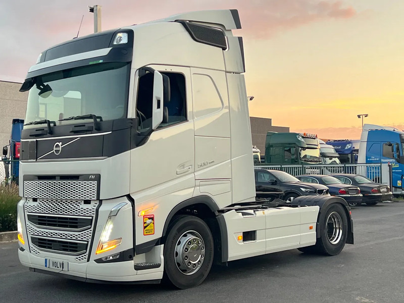 Volvo FH 500 2023**Park cool**FH500 2023 486.000km** - Tractor head: gambar 3 Volvo FH 500 2023**Park cool**FH500 2023 486.000km** - Tractor head: gambar 3