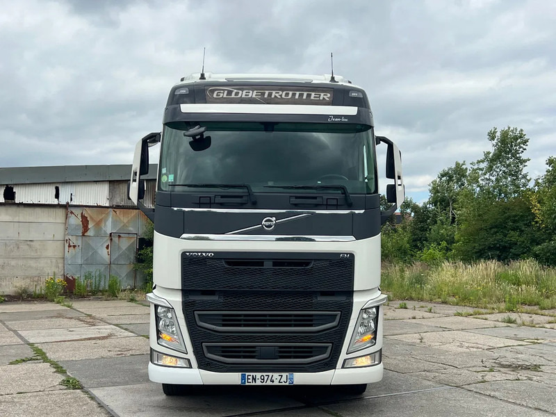 Volvo FH 500 Park cool***2xdieseltanks***Fridge***FH500 2017 - Tractor head: gambar 2 Volvo FH 500 Park cool***2xdieseltanks***Fridge***FH500 2017 - Tractor head: gambar 2