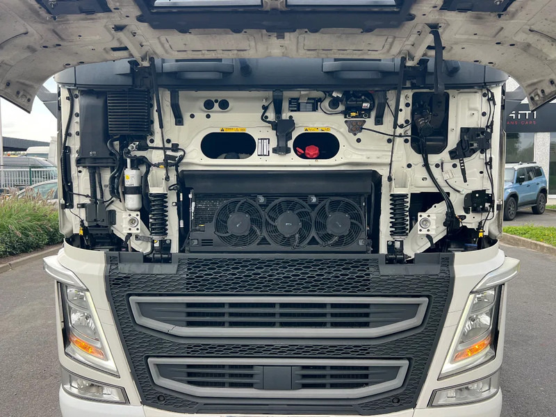 Volvo FH 500 Park cool**2xdieseltanks**Fridge**FH500 2017** - Tractor head: gambar 3 Volvo FH 500 Park cool**2xdieseltanks**Fridge**FH500 2017** - Tractor head: gambar 3
