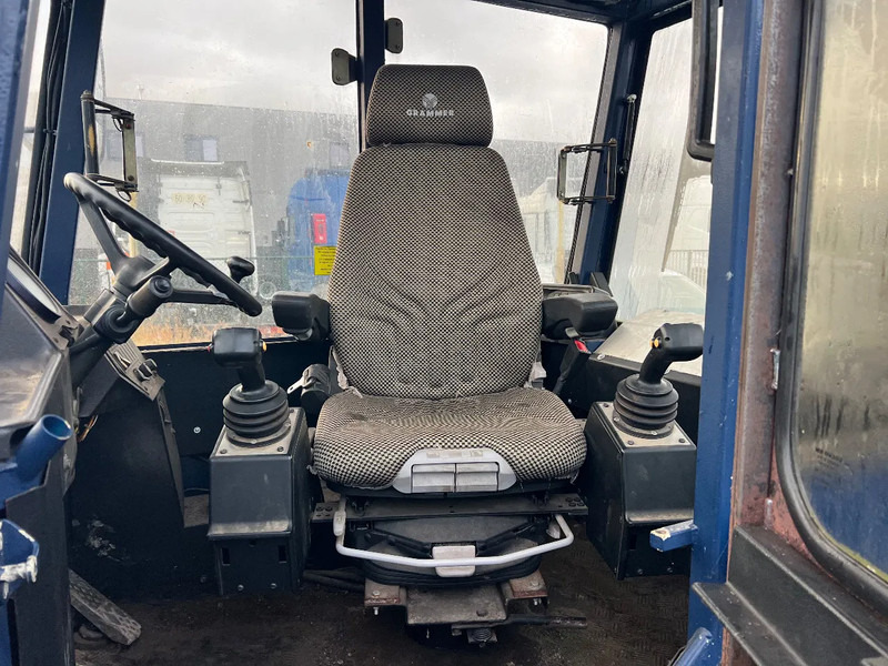 Bulldozer Volvo BM6300: gambar 13