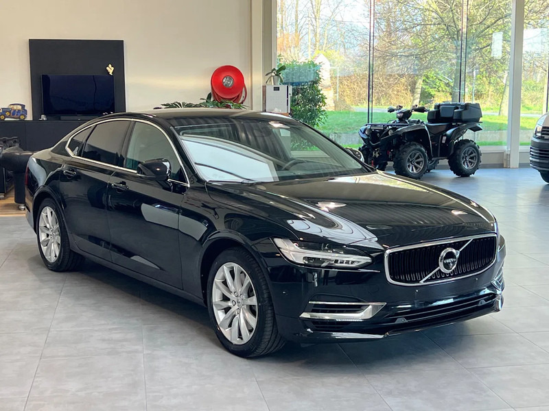 Volvo S90 T8 HYBRID AWD*TOP CONDITION* - Mobil sedan: gambar 2 Volvo S90 T8 HYBRID AWD*TOP CONDITION* - Mobil sedan: gambar 2