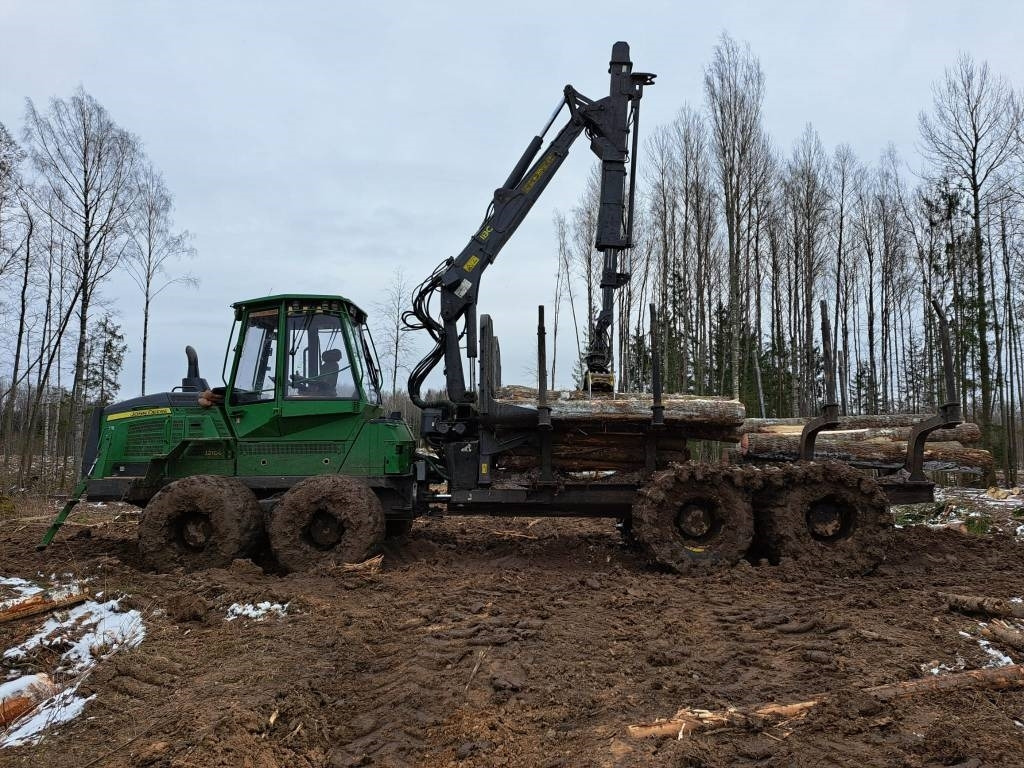 John Deere 1210 G - Forwarder: gambar 5 John Deere 1210 G - Forwarder: gambar 5