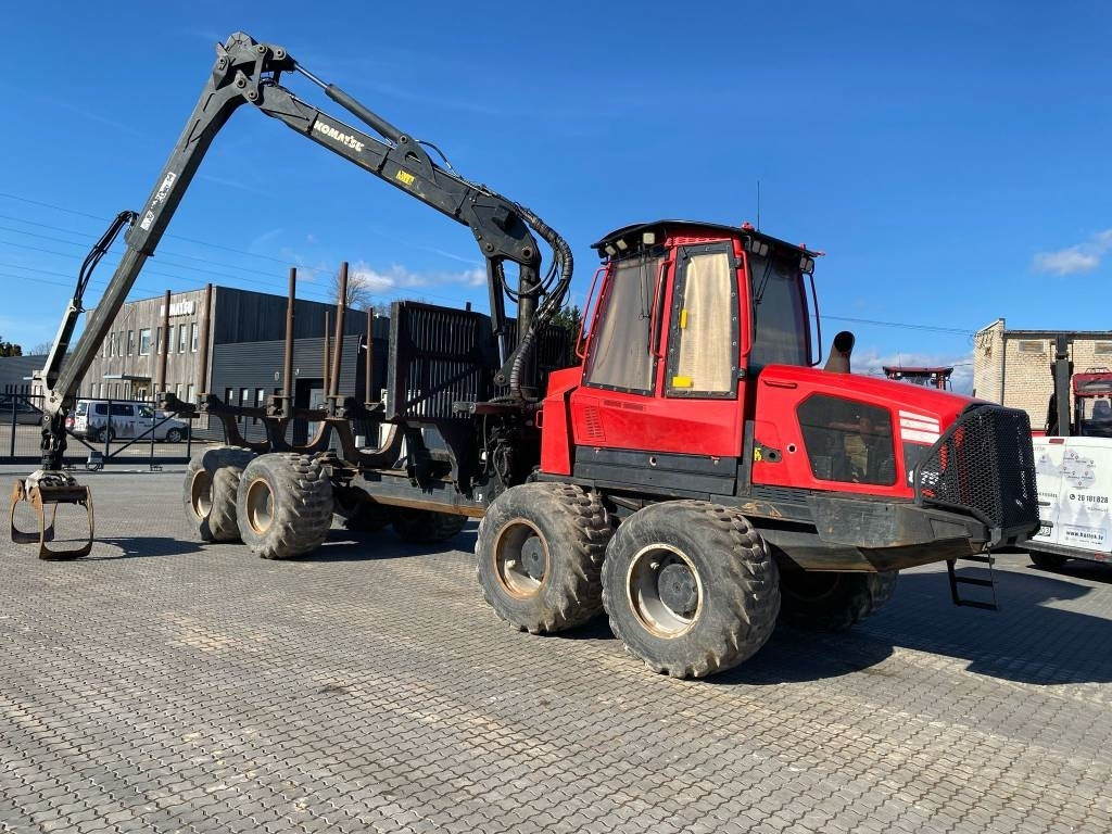 Komatsu 875 - Forwarder: gambar 2 Komatsu 875 - Forwarder: gambar 2