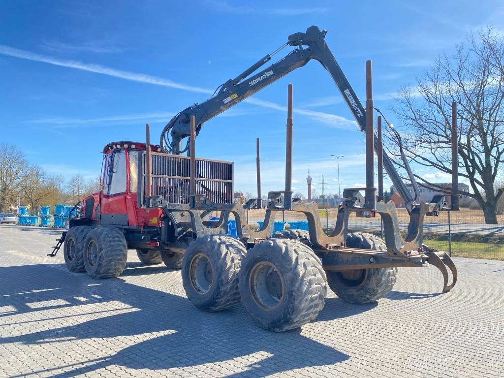 Komatsu 875 - Forwarder: gambar 5 Komatsu 875 - Forwarder: gambar 5