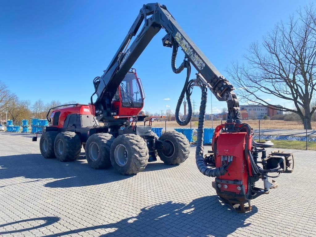 Komatsu 931 XC - Peralatan pemanen: gambar 2 Komatsu 931 XC - Peralatan pemanen: gambar 2