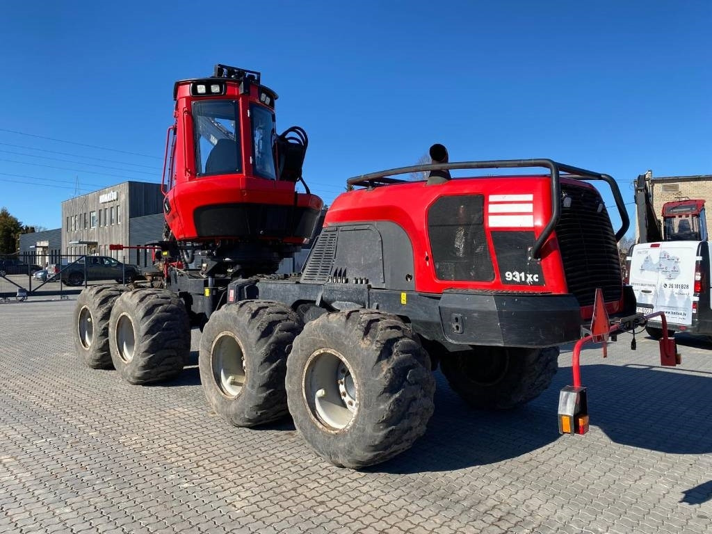 Komatsu 931 XC - Peralatan pemanen: gambar 5 Komatsu 931 XC - Peralatan pemanen: gambar 5