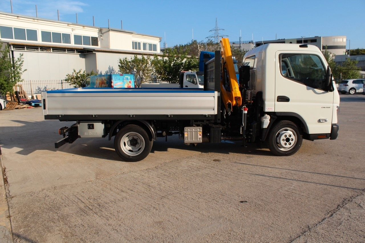 FUSO CANTER 3C15 - Van flatbed: gambar 3 FUSO CANTER 3C15 - Van flatbed: gambar 3