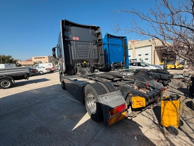Iveco STRALIS 500 - Tractor head: gambar 4 Iveco STRALIS 500 - Tractor head: gambar 4