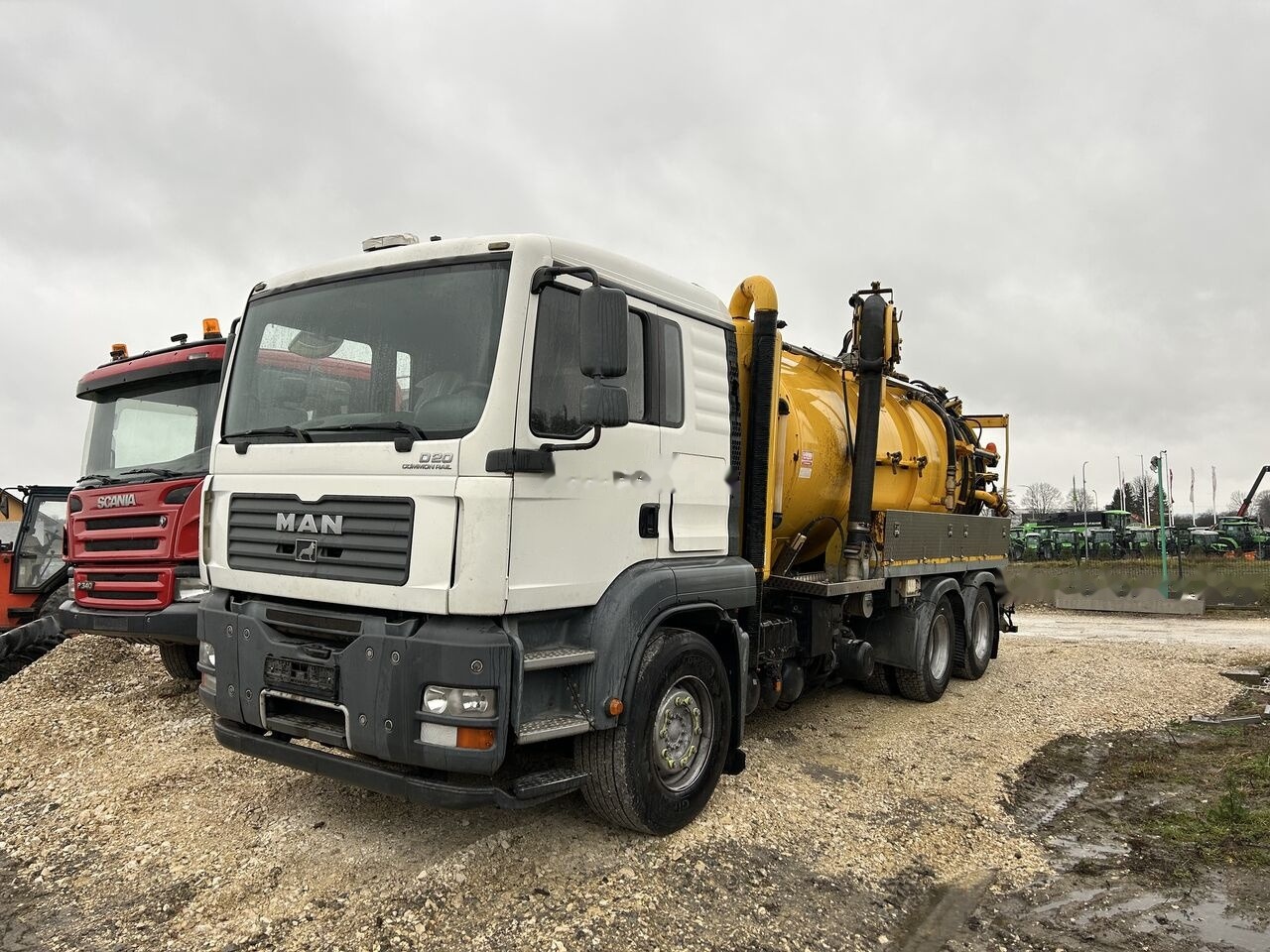 MAN TGA 26.390 comi tanker - Truk vakum: gambar 1 MAN TGA 26.390 comi tanker - Truk vakum: gambar 1