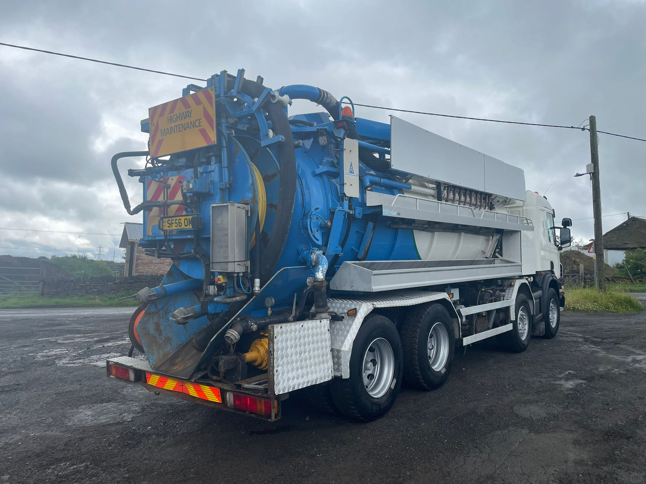 Scania P420 JHL combi tanker recykler - Truk vakum: gambar 3 Scania P420 JHL combi tanker recykler - Truk vakum: gambar 3