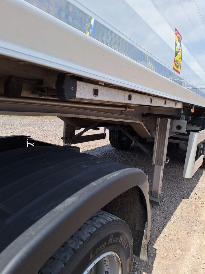 Semi-trailer jungkit Benalu Bulkliner S 95  50m³ Kombiklappe: gambar 12