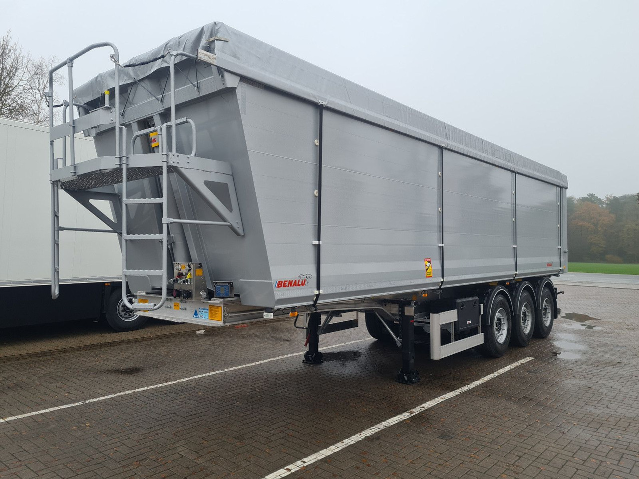 Benalu Bulkliner S 95 Schlammdicht 50 m³ - Semi-trailer jungkit: gambar 1 Benalu Bulkliner S 95 Schlammdicht 50 m³ - Semi-trailer jungkit: gambar 1
