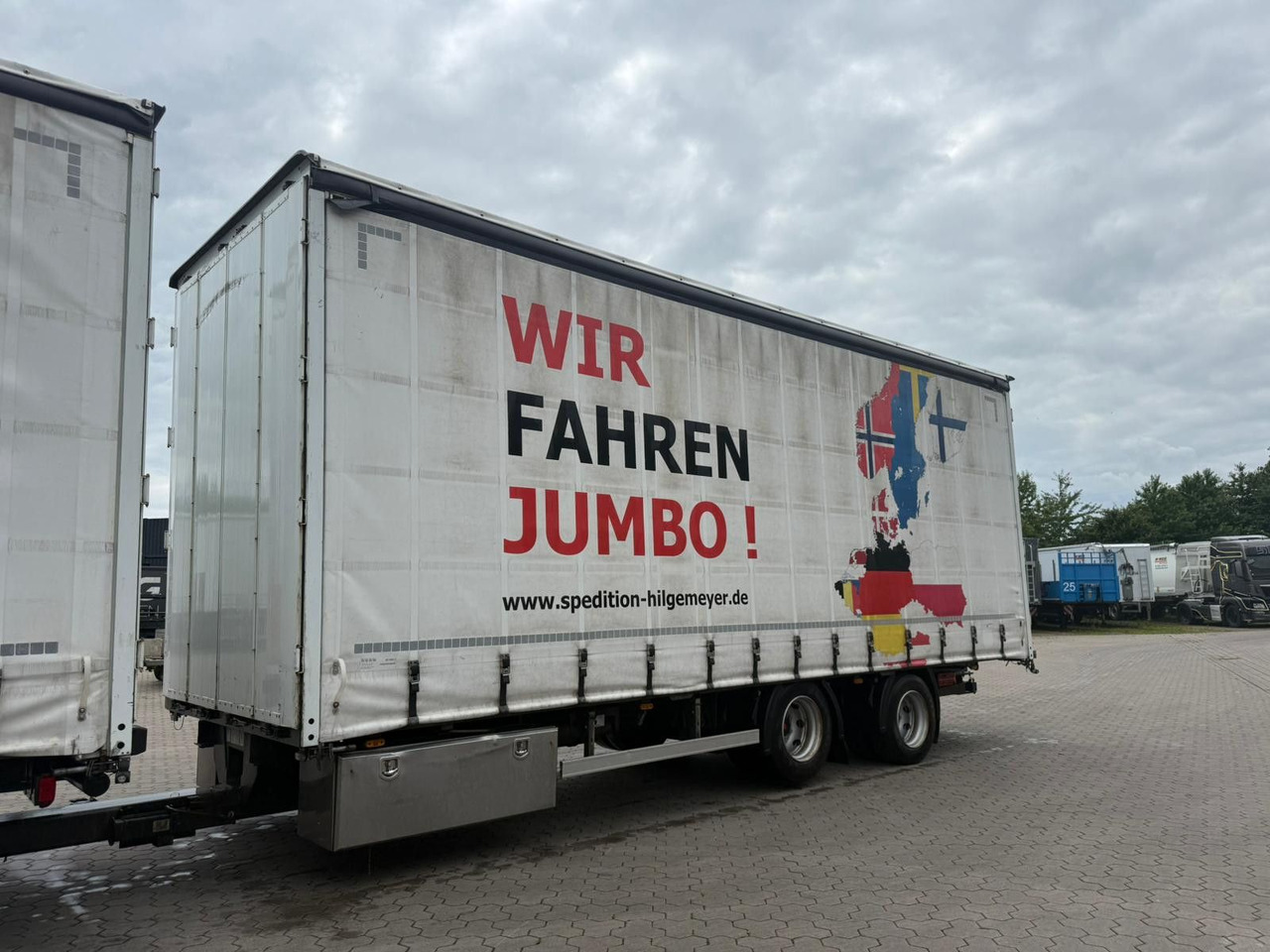 FBL Tandem Anhänger Volumen Inklusive LKW!! - Trailer dengan terpal samping: gambar 4 FBL Tandem Anhänger Volumen Inklusive LKW!! - Trailer dengan terpal samping: gambar 4