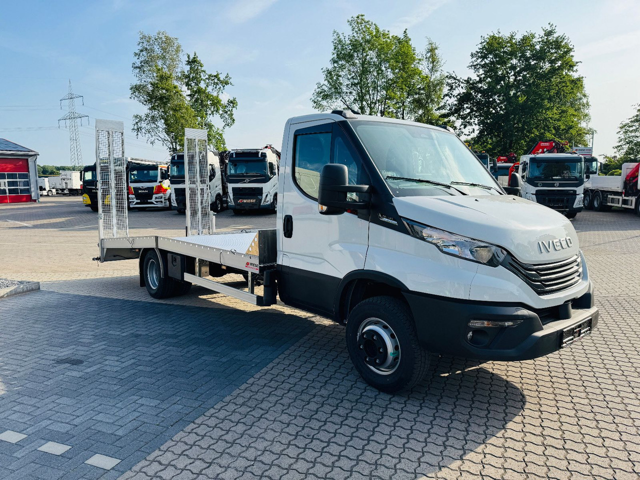 Iveco 70C18HA, Maschinen & Arbeitsbühnentrans. 2940kg! - Truk pengangkut mobil: gambar 4 Iveco 70C18HA, Maschinen & Arbeitsbühnentrans. 2940kg! - Truk pengangkut mobil: gambar 4