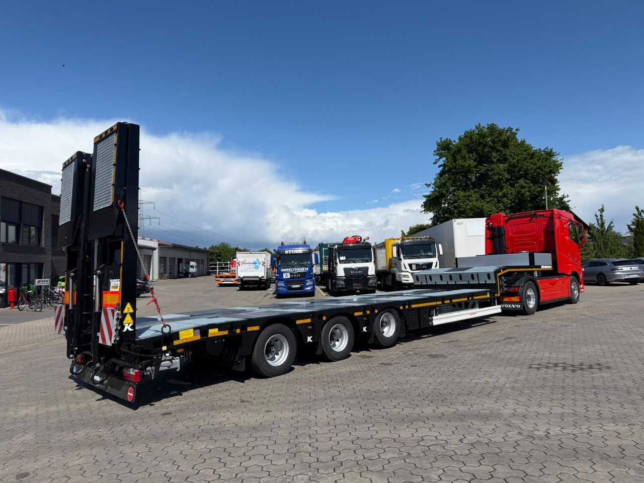 Kässbohrer SLS.HS Tieflader mit hydr. Schwanenhals - Semi-trailer low bed: gambar 2 Kässbohrer SLS.HS Tieflader mit hydr. Schwanenhals - Semi-trailer low bed: gambar 2