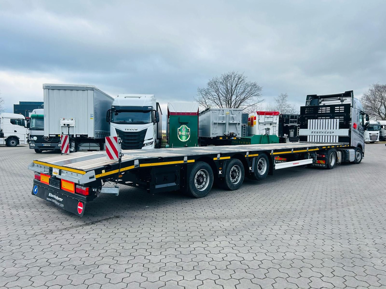 Kässbohrer SPS Mega Schwerlast Plattform Lenkachse - Semi-trailer flatbed: gambar 2 Kässbohrer SPS Mega Schwerlast Plattform Lenkachse - Semi-trailer flatbed: gambar 2