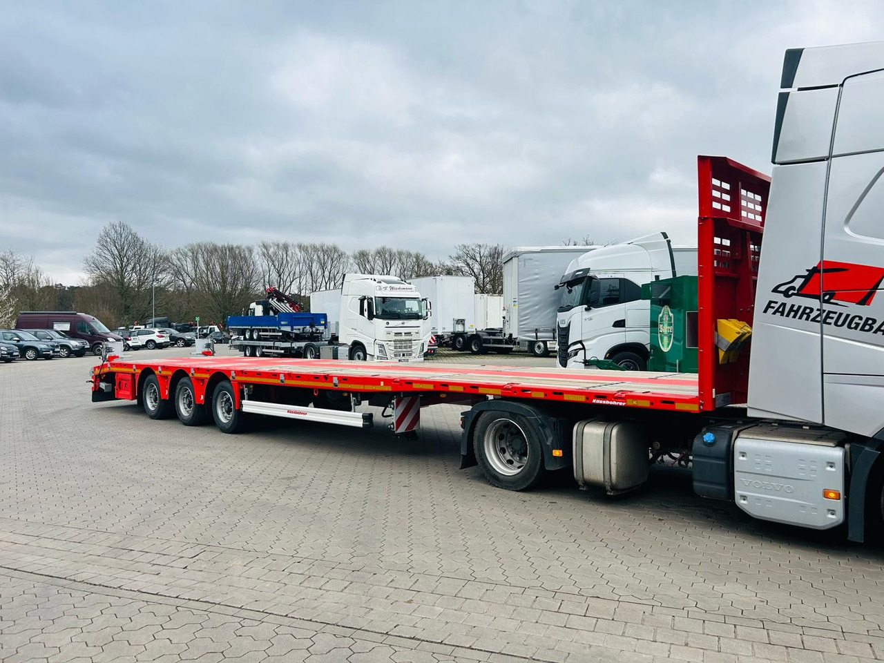 Kässbohrer SPS Mega Schwerlast Plattform Lenkachse - Semi-trailer flatbed: gambar 3 Kässbohrer SPS Mega Schwerlast Plattform Lenkachse - Semi-trailer flatbed: gambar 3