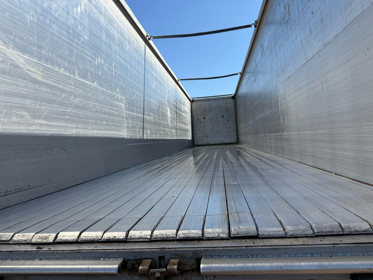 Semi-trailer dengan lantai berjalan Knapen K100 Schubboden 92m³ 10 mm Boden: gambar 9