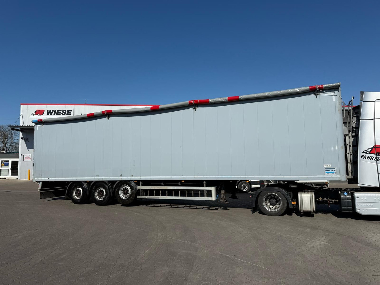 Knapen K100 Schubboden 92m³ 10 mm Boden, top Zustand - Semi-trailer dengan lantai berjalan: gambar 2 Knapen K100 Schubboden 92m³ 10 mm Boden, top Zustand - Semi-trailer dengan lantai berjalan: gambar 2