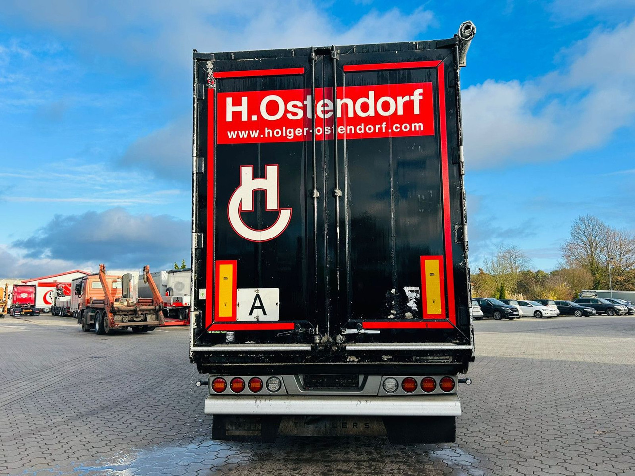 Knapen K100 Schubboden 92m³ Alu Felgen TÜV Plane Neu - Semi-trailer dengan lantai berjalan: gambar 5 Knapen K100 Schubboden 92m³ Alu Felgen TÜV Plane Neu - Semi-trailer dengan lantai berjalan: gambar 5
