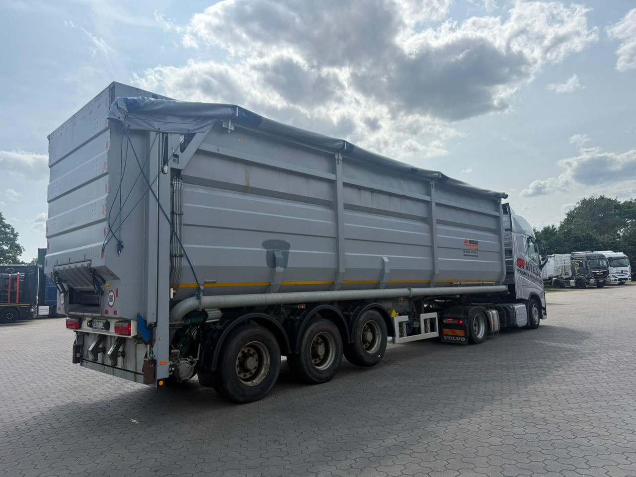Kotte Kombiauflieger für Gülle und Schüttgut - Semi-trailer tangki: gambar 3 Kotte Kombiauflieger für Gülle und Schüttgut - Semi-trailer tangki: gambar 3