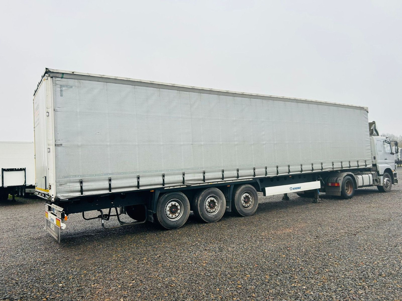 Krone SD Coil Liner Schiebeplanen Auflieger - Semi-trailer dengan terpal samping: gambar 3 Krone SD Coil Liner Schiebeplanen Auflieger - Semi-trailer dengan terpal samping: gambar 3