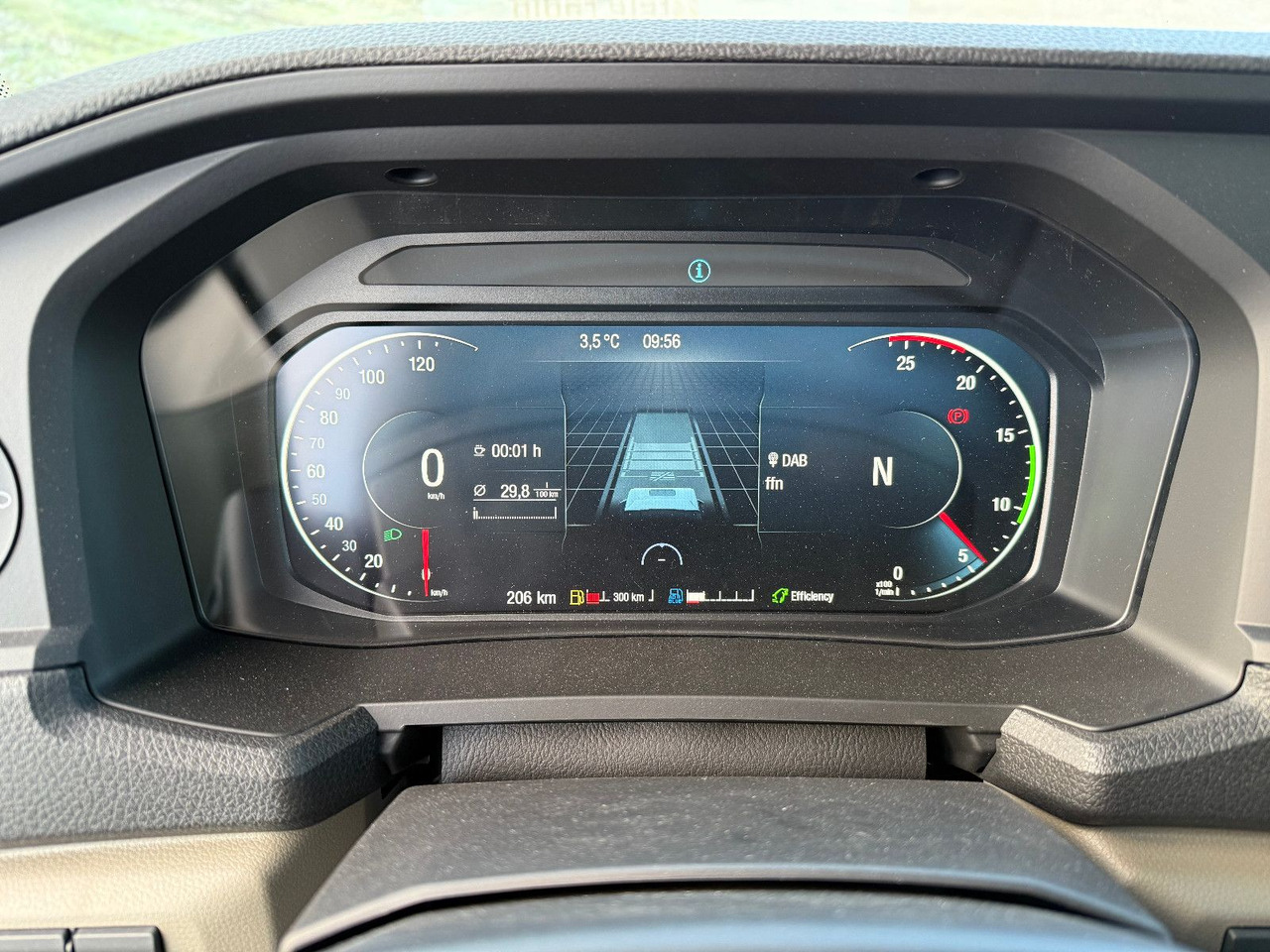 Truk flatbed MAN Baumaschinen-  Arbeitsbühnentransporter Rampen: gambar 11