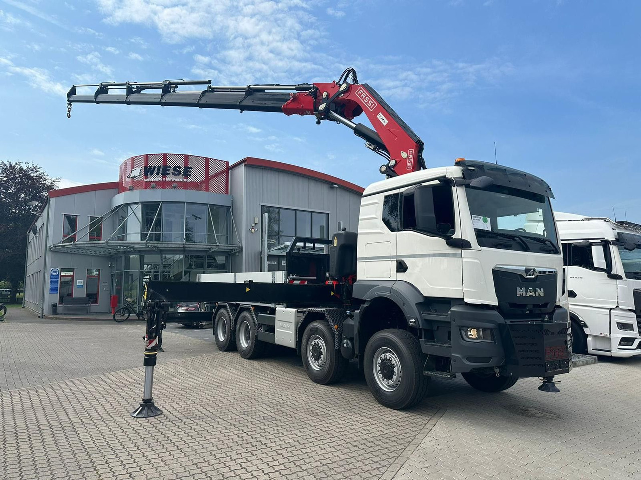 MAN TGS 41.520 8x8 mit Fassi Ladekran F710RA.2.26 - Truk derek: gambar 1 MAN TGS 41.520 8x8 mit Fassi Ladekran F710RA.2.26 - Truk derek: gambar 1