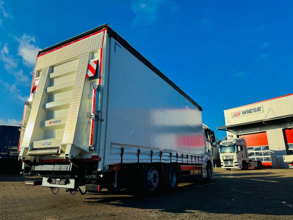 MAN TGX 26.440 6x2 LL Schwerlast Ladebordwand/Rampe - Truk pengangkut mobil: gambar 4 MAN TGX 26.440 6x2 LL Schwerlast Ladebordwand/Rampe - Truk pengangkut mobil: gambar 4