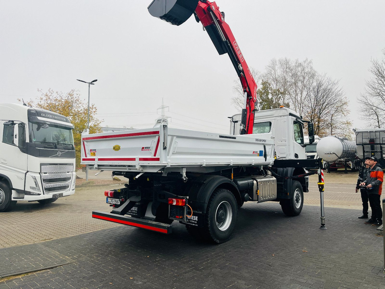 Mercedes-Benz Arocs 1835 4x4 Meiller Fassi Kran Kipper - Truk jungkit, Truk derek: gambar 5 Mercedes-Benz Arocs 1835 4x4 Meiller Fassi Kran Kipper - Truk jungkit, Truk derek: gambar 5