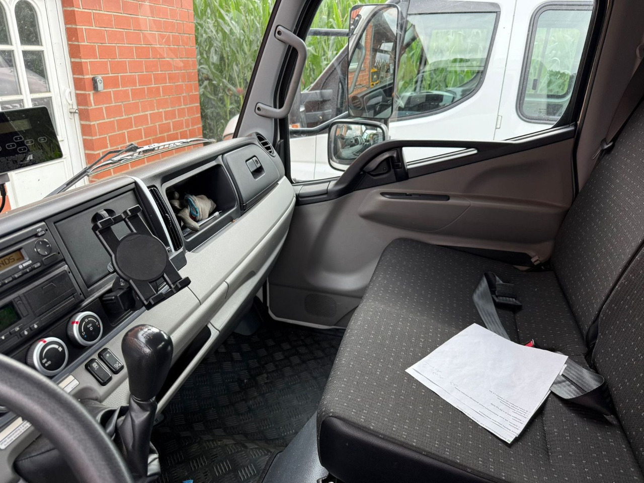 Mitsubishi Fuso Canter 7C18 Arbeitsbühnentransporter - Mobil derek: gambar 3 Mitsubishi Fuso Canter 7C18 Arbeitsbühnentransporter - Mobil derek: gambar 3
