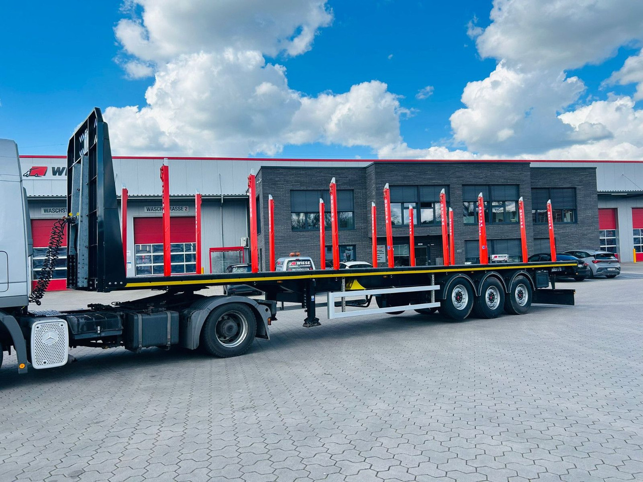 PAVIC 3-Achs Plattform-Auflieger/Leergew. ca. 7,1t - Semi-trailer pengangkut kayu: gambar 1 PAVIC 3-Achs Plattform-Auflieger/Leergew. ca. 7,1t - Semi-trailer pengangkut kayu: gambar 1