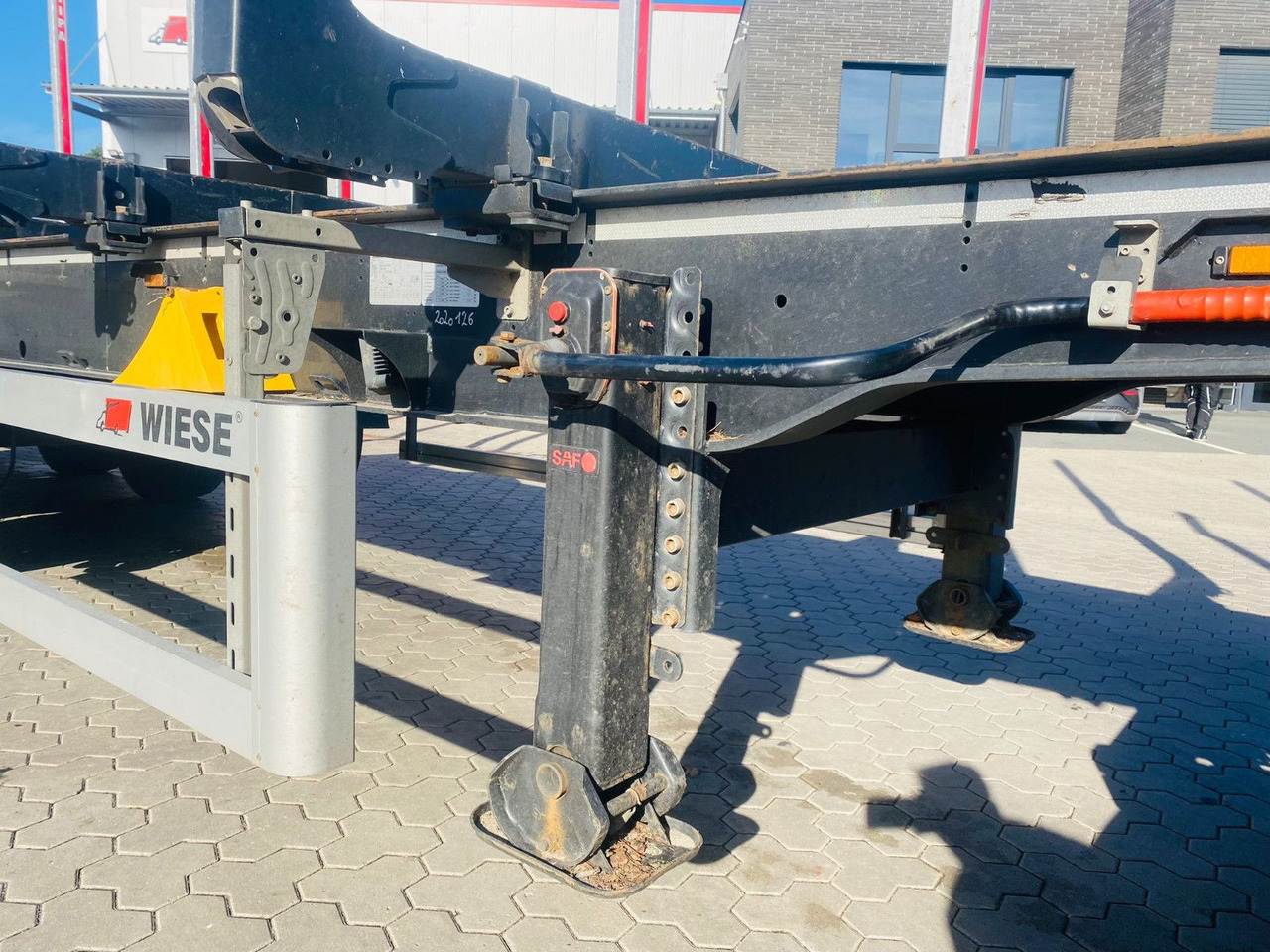 Semi-trailer pengangkut kayu PAVIC Holzauflieger mit Schemel und Rungen: gambar 11