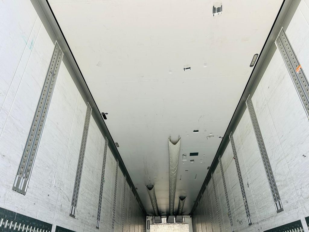 Semi-trailer berpendingin Schmitz Cargobull SKO 24 /L FP 45 Cool Pharma Zertifikat Schmitz Cargobull SKO 24 /L FP 45 Cool Pharma Zertifikat: gambar 11 Semi-trailer berpendingin Schmitz Cargobull SKO 24 /L FP 45 Cool Pharma Zertifikat Schmitz Cargobull SKO 24 /L FP 45 Cool Pharma Zertifikat: gambar 11