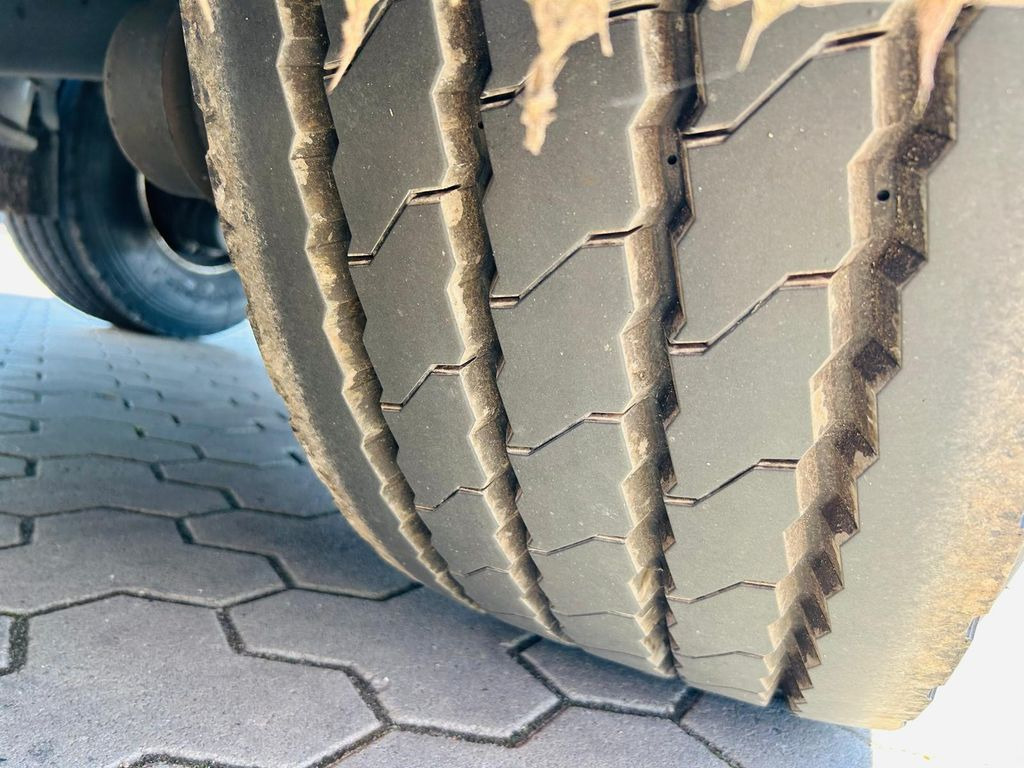 Semi-trailer berpendingin Schmitz Cargobull SKO 24 /L FP 45 Cool Pharma Zertifikat Schmitz Cargobull SKO 24 /L FP 45 Cool Pharma Zertifikat: gambar 15 Semi-trailer berpendingin Schmitz Cargobull SKO 24 /L FP 45 Cool Pharma Zertifikat Schmitz Cargobull SKO 24 /L FP 45 Cool Pharma Zertifikat: gambar 15