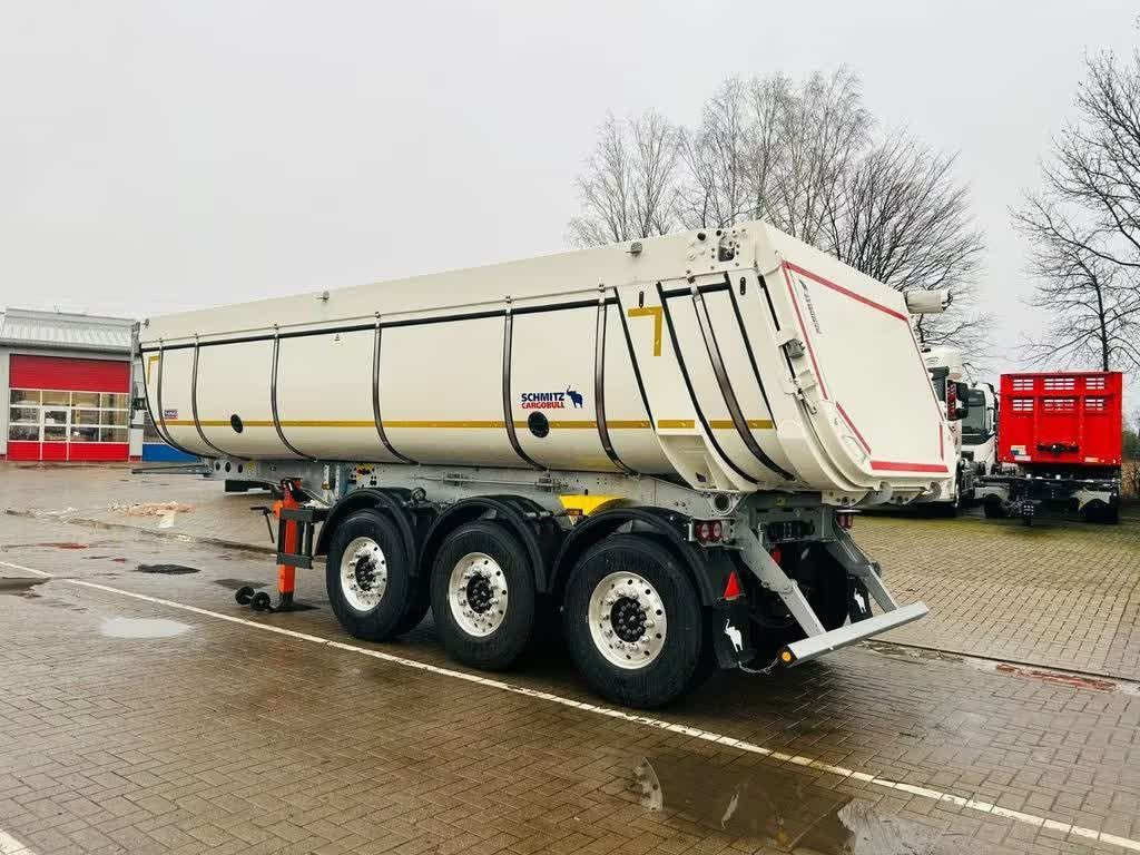 Schmitz Cargobull Thermomulde 24m³ isoliert elektrisches Verdeck - Semi-trailer jungkit: gambar 2 Schmitz Cargobull Thermomulde 24m³ isoliert elektrisches Verdeck - Semi-trailer jungkit: gambar 2